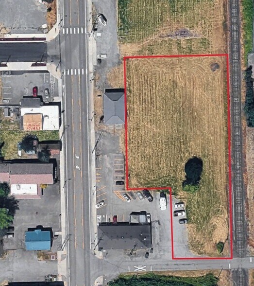 Primary Photo Of 180 SE 10th St, Dundee Land For Sale