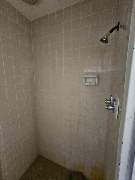 More Photos Of 8300 Homestead Rd, Houston Medical For Sale