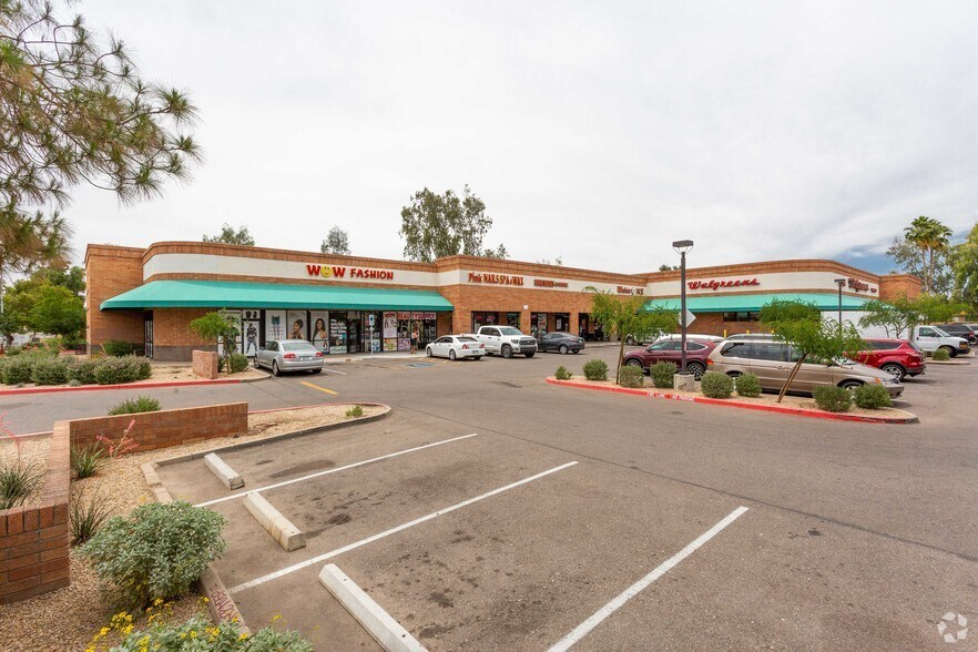 More Photos Of 925 W Baseline Rd, Tempe Storefront For Lease