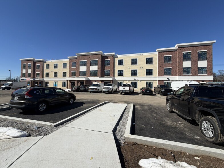 More Photos Of 349 E Main St, Branford Apartments For Lease