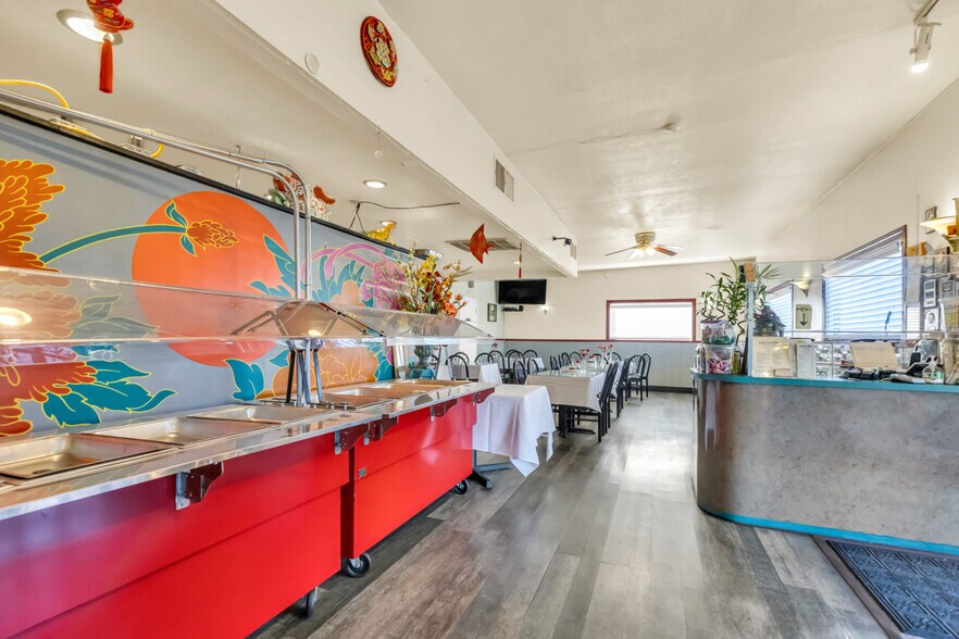 More Photos Of 7223 55th St, Sacramento Restaurant For Sale
