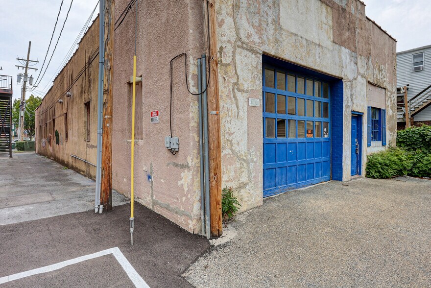 Primary Photo Of 60 E Washington St, Hagerstown Warehouse For Lease