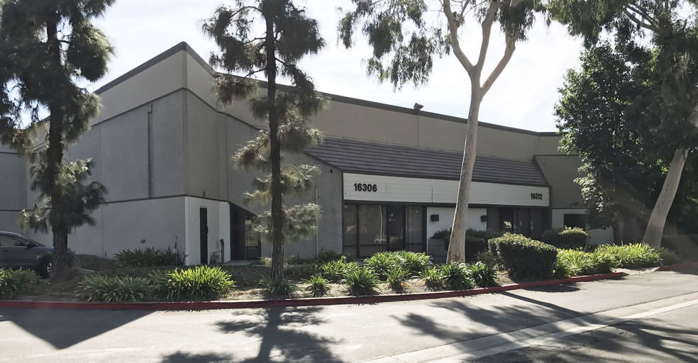 Primary Photo Of 16306-16326 Bloomfield Ave, Cerritos Warehouse For Lease