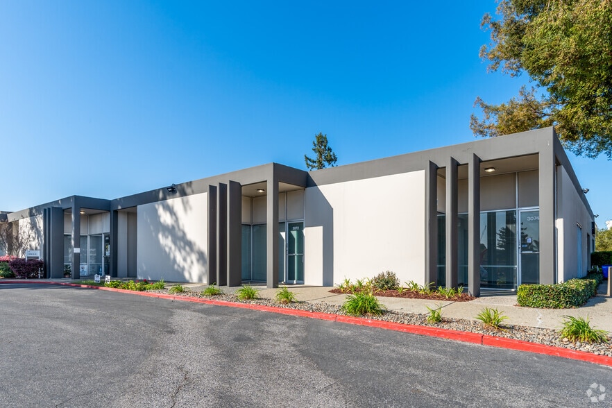 More Photos Of 2910-2960 Scott Blvd, Santa Clara Unknown For Lease