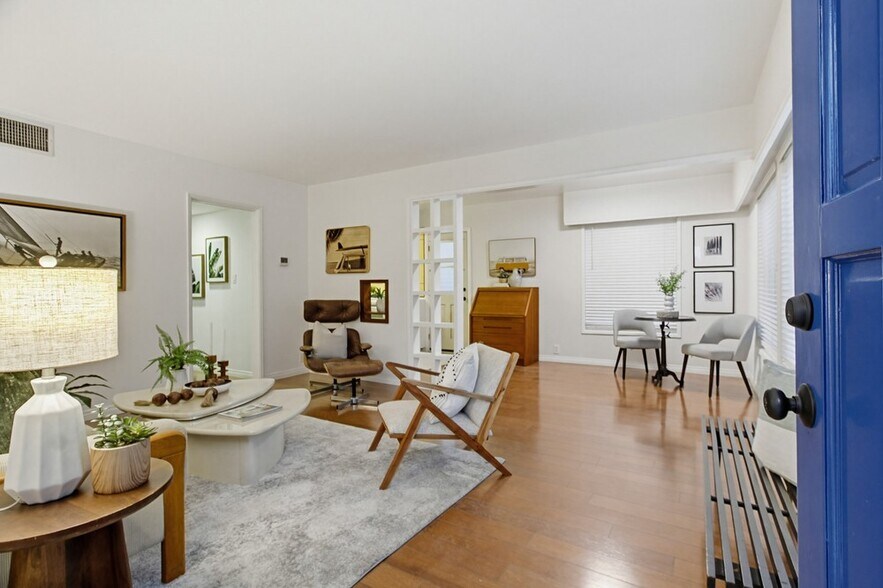 More Photos Of 829 Avalon Ct, San Diego Apartments For Sale