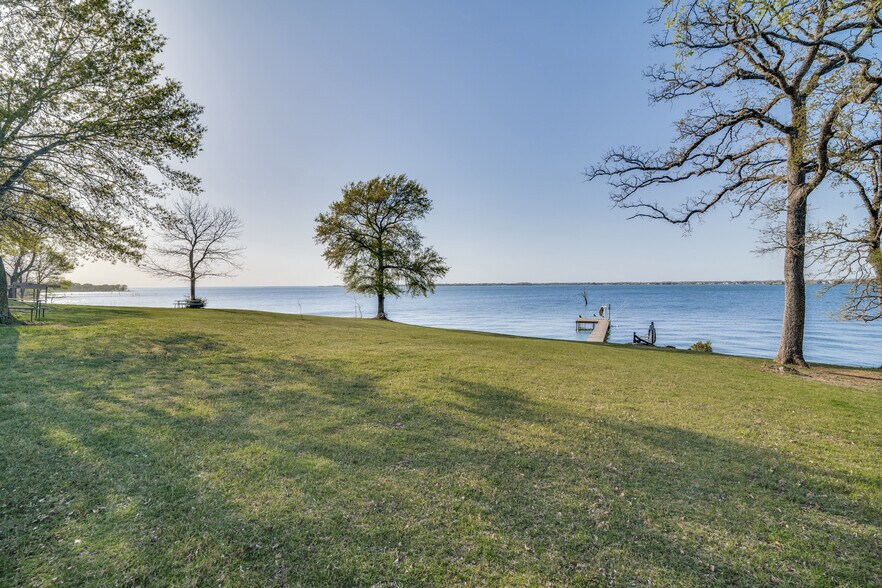 More Photos Of Richland Chambers Lake, Streetman Land For Sale