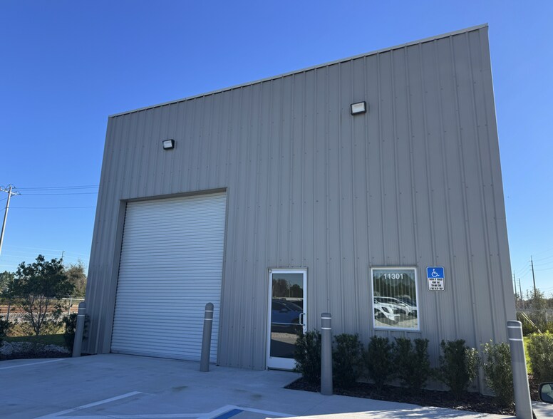 More Photos Of 11301 Intermodal Way, Orlando Industrial For Lease