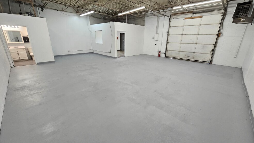 More Photos Of 7000 E 58th Ave, Commerce City Warehouse For Lease