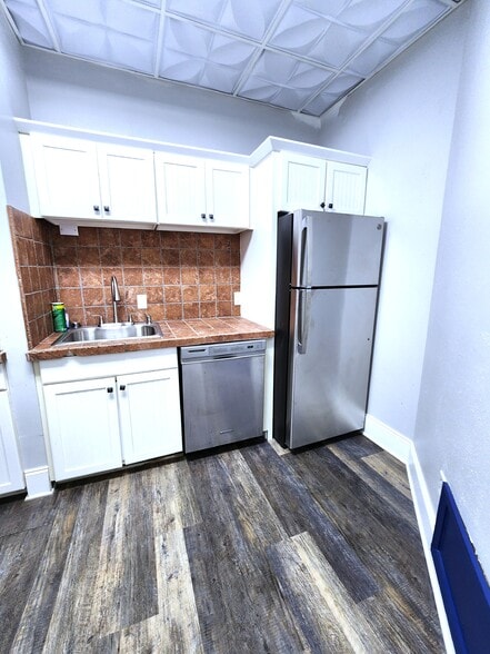 More Photos Of 8700-8730 Thomas Dr, Panama City Apartments For Lease