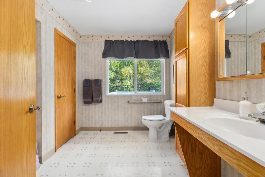 More Photos Of 607 2nd St S, Walker Apartments For Sale