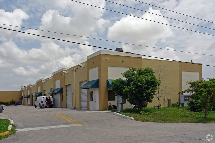 More Photos Of 7403 NW 7th St, Miami Unknown For Lease