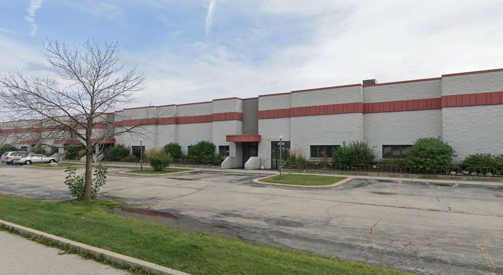 Primary Photo Of N93W14565-14655 Whittaker Way, Menomonee Falls Warehouse For Lease