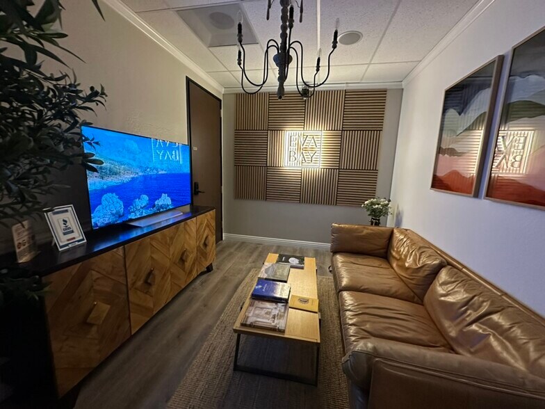 More Photos Of 1101 S Winchester Blvd, San Jose Office For Lease