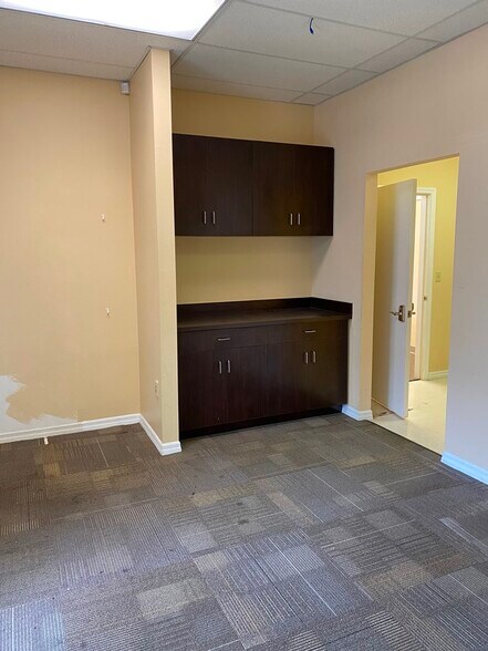 More Photos Of 3400 Kori Rd, Jacksonville Loft Creative Space For Sale