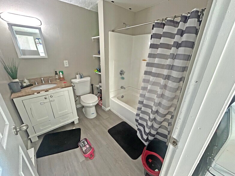 More Photos Of 249 Lincoln St, Worcester Apartments For Sale