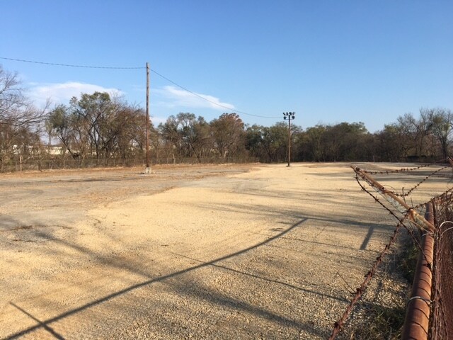 More Photos Of 200 Rowan St, Salem Land For Lease