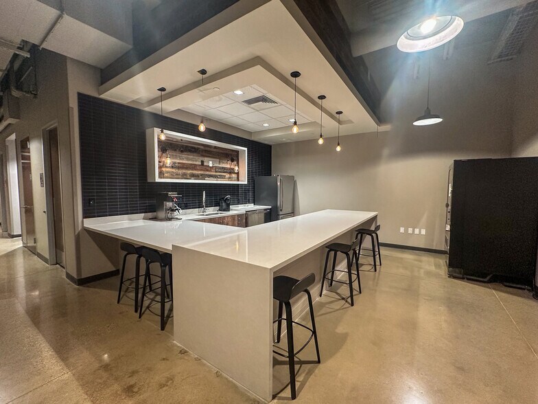 More Photos Of 200 Bailey Ranch Rd, Aledo Medical For Lease