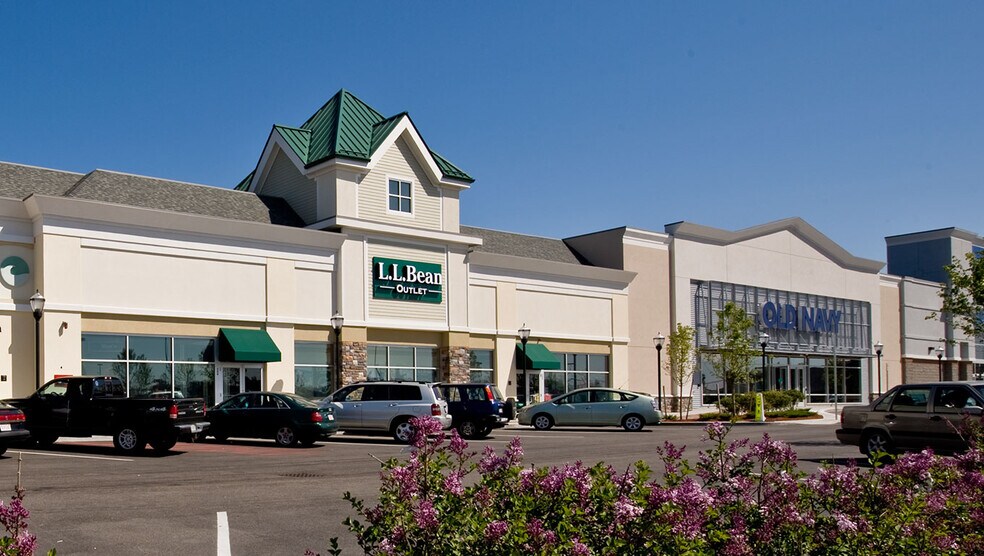 More Photos Of 2421 Cranberry Hwy -, Wareham Unknown For Lease