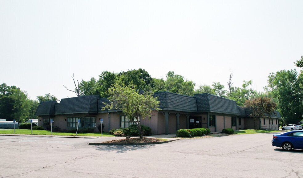 More Photos Of , Jeffersonville Office For Sale