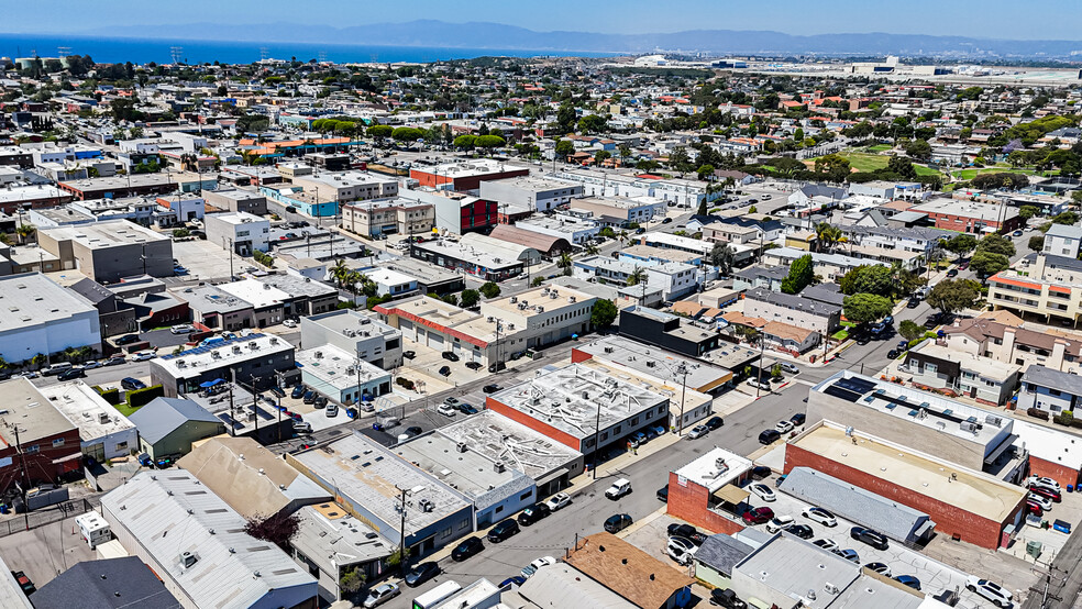More Photos Of 142 Arena St, El Segundo Office For Lease
