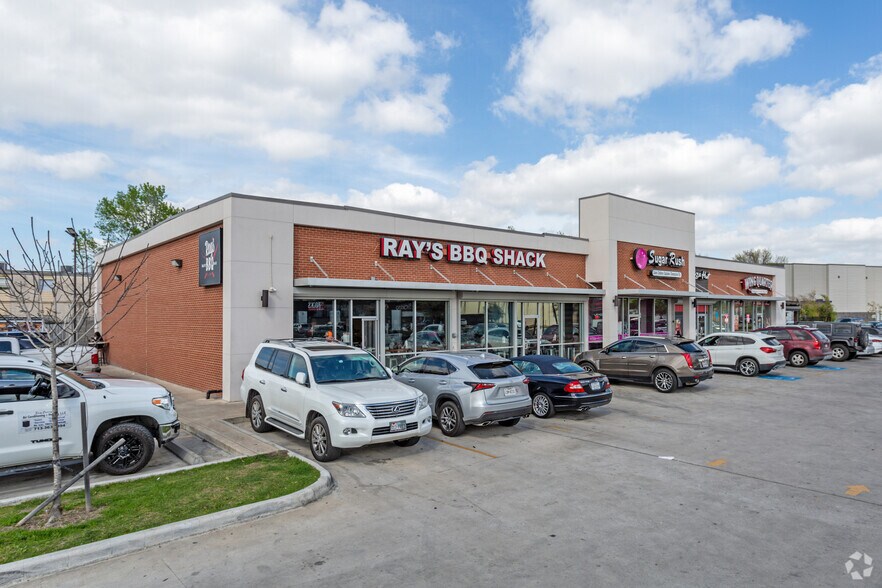Primary Photo Of Old Spanish Trl & Scottcrest Dr, Houston Freestanding For Lease