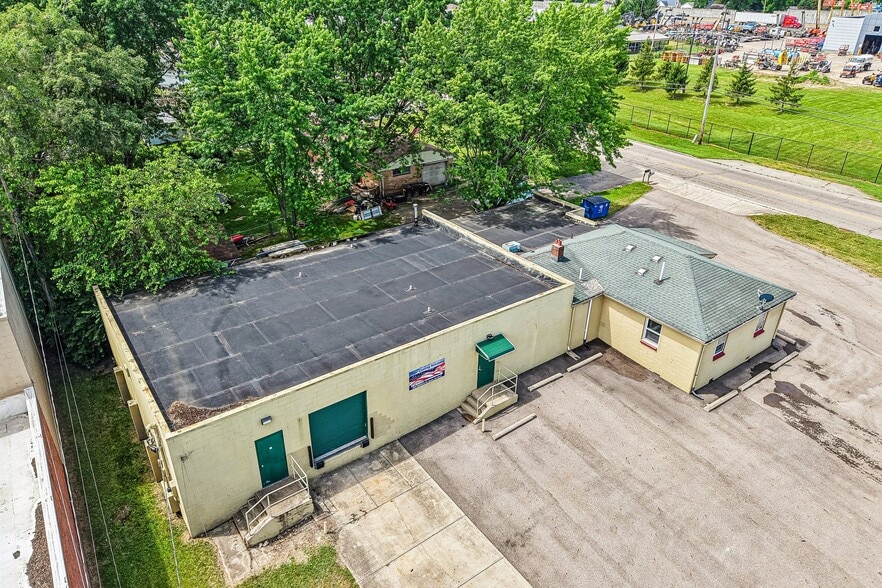 More Photos Of 5558 Wadsworth Rd, Dayton Warehouse For Sale