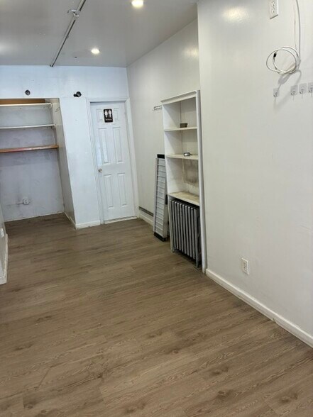 More Photos Of 29 Essex St, New York Apartments For Lease