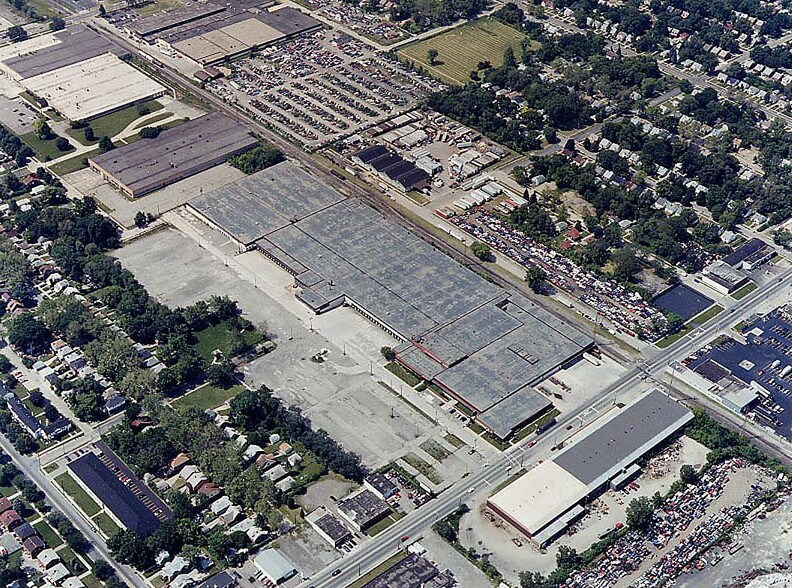 More Photos Of 13901 Joy Rd, Detroit Warehouse For Lease