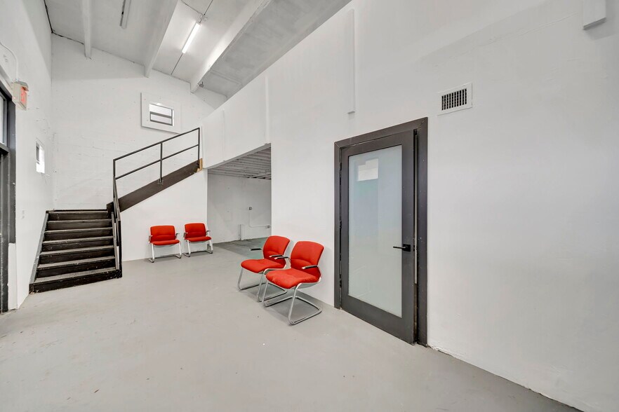 More Photos Of 67 NW 166th St, North Miami Beach Warehouse For Sale