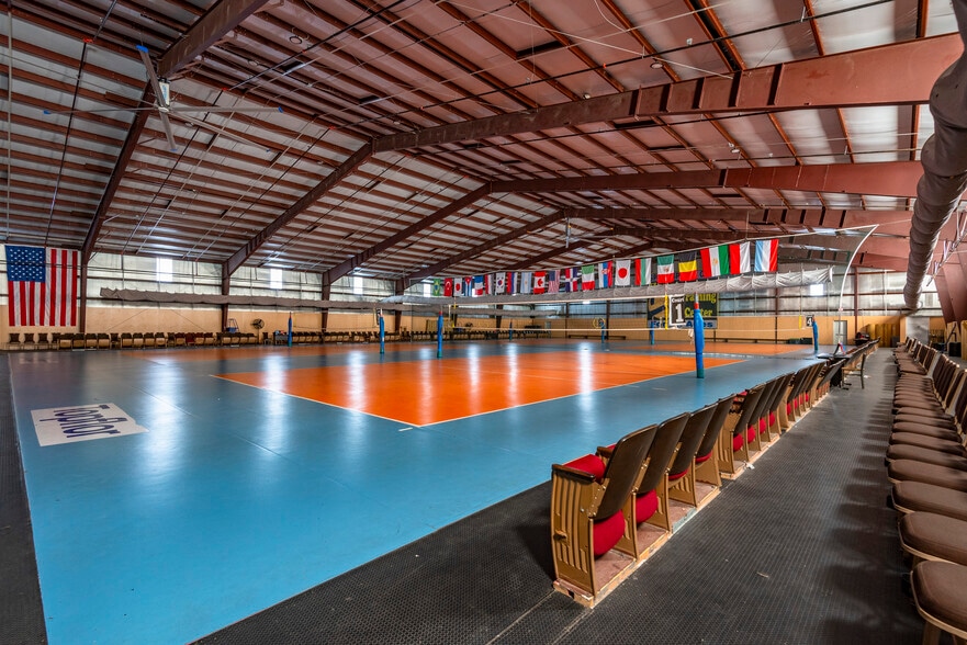More Photos Of 15250 Hillcroft Ave, Missouri City Warehouse For Sale