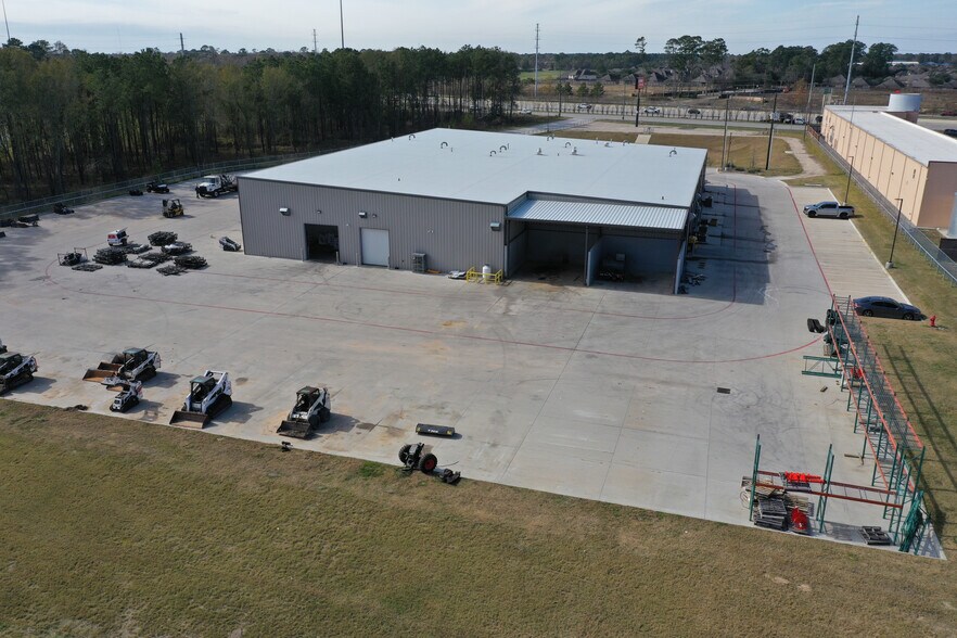 More Photos Of 24415 Highway 59, Porter Industrial For Lease