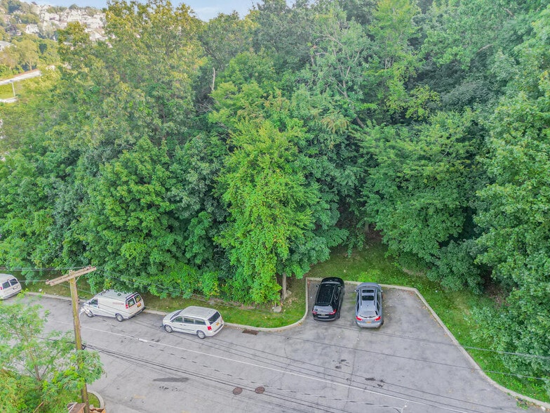 More Photos Of 10 Dickinson, Yonkers Land For Sale