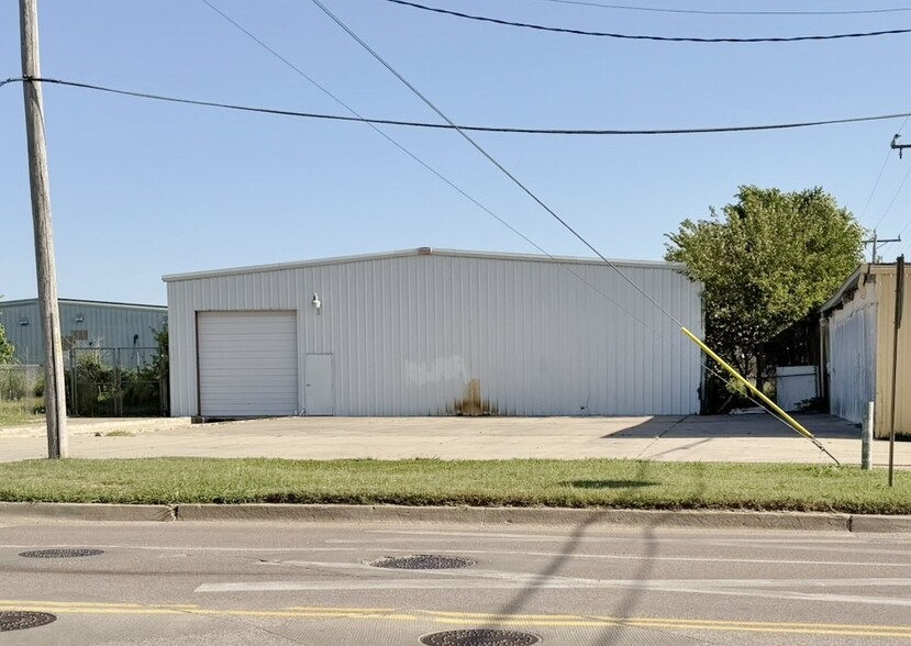 Primary Photo Of 2411 SW 15th St, Oklahoma City Warehouse For Sale