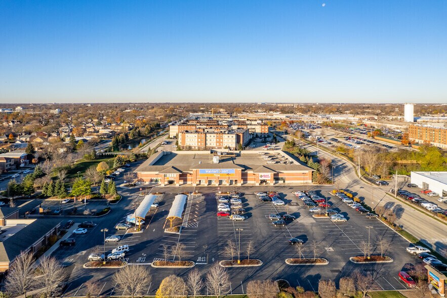 More Photos Of 6850 N Mccormick Blvd, Lincolnwood Unknown For Lease