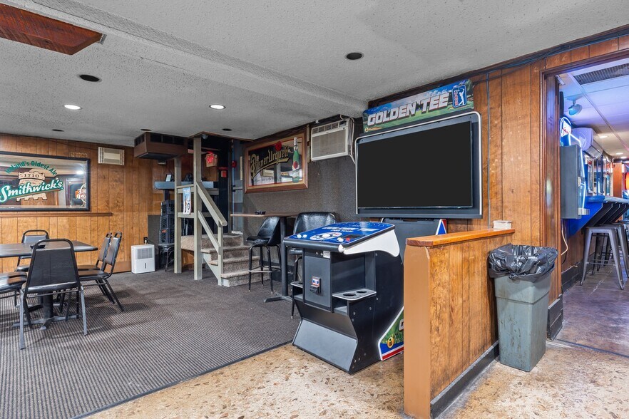 More Photos Of 209 Shewell Ave, Doylestown Restaurant For Sale