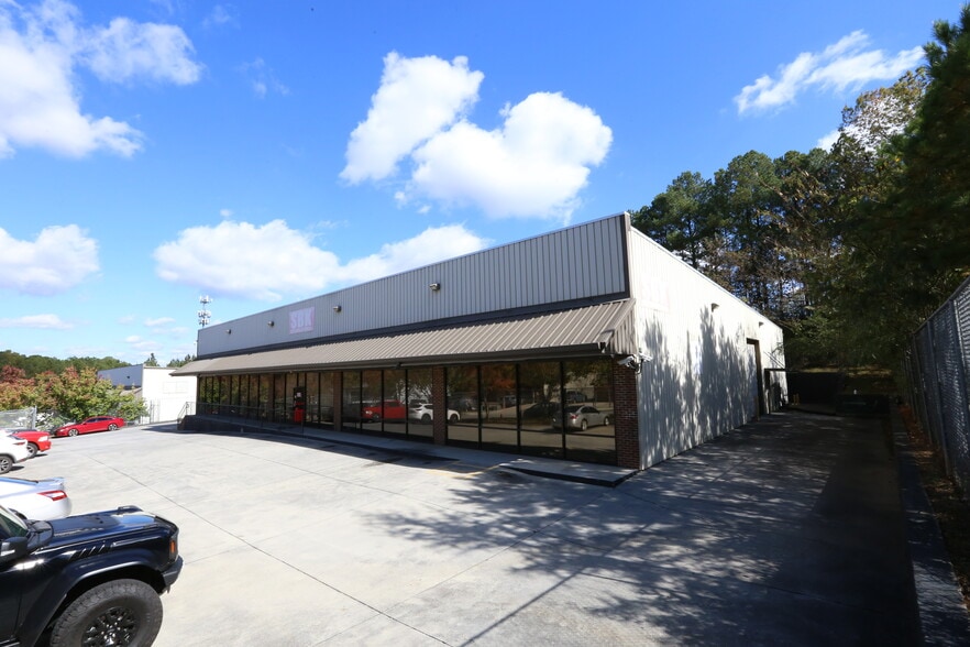 More Photos Of 3042 Matlock Dr NW, Kennesaw Warehouse For Sale