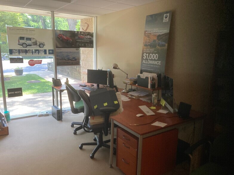 More Photos Of 914 Mount Kemble Ave, Morristown Office For Lease