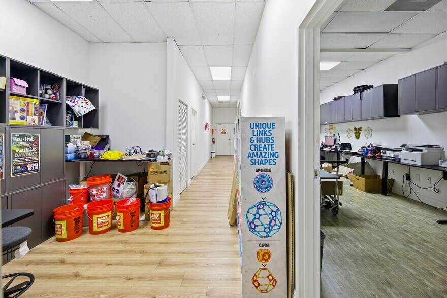 More Photos Of 74 SW 12th Ave, Dania Warehouse For Lease