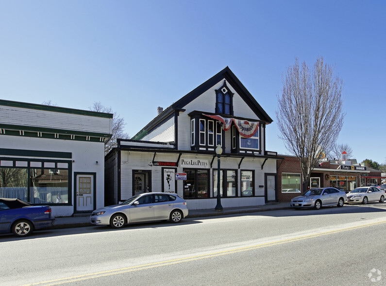 Primary Photo Of 261-263 Main St, Bridgton Storefront Retail Residential For Lease