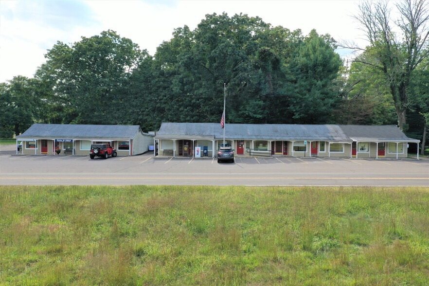 More Photos Of 1075-1077 River Rd, Washington Crossing Storefront Retail Office For Lease