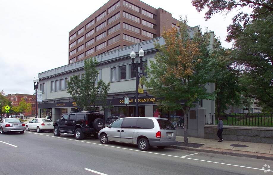More Photos Of 1359 Hancock St, Quincy Storefront Retail Office For Lease