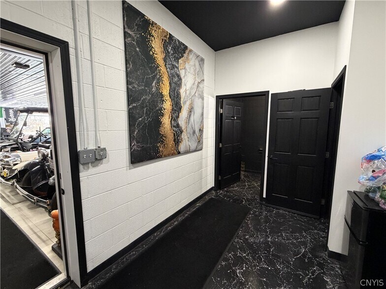 More Photos Of 720 W Dominick St, Rome Supermarket For Sale