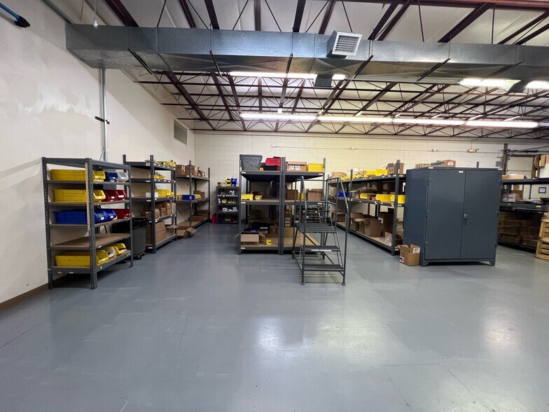 More Photos Of 104 Centre Ct, Radford Warehouse For Sale