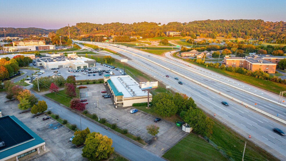 More Photos Of 7610 Hamilton Park Dr, Chattanooga Office For Sale