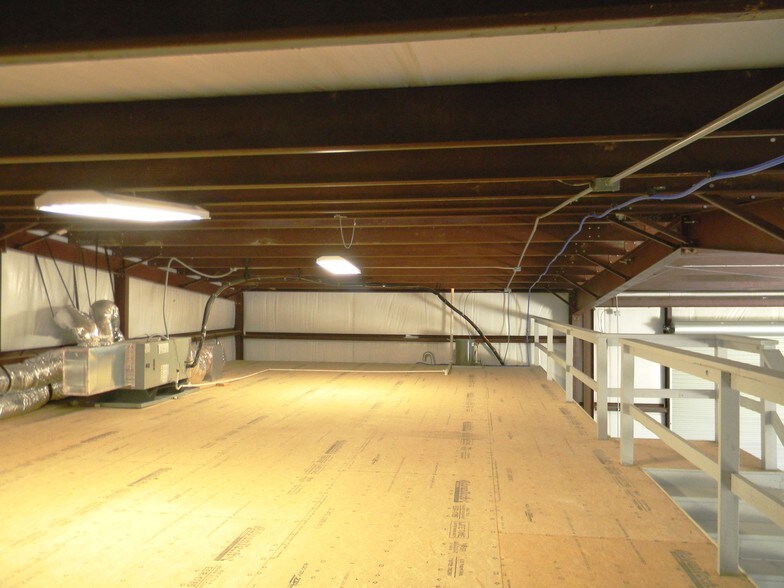 More Photos Of 18441 FM 362, Waller Light Distribution For Lease