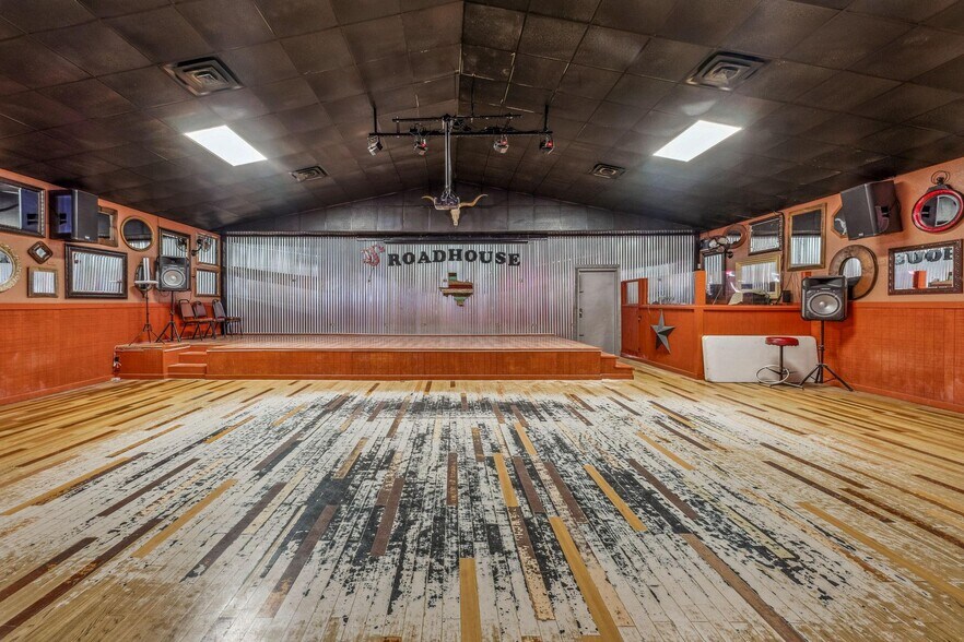 More Photos Of 3261 FM 933, Whitney Restaurant For Sale
