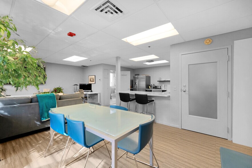 More Photos Of 160 Roy St, Seattle Office Residential For Sale