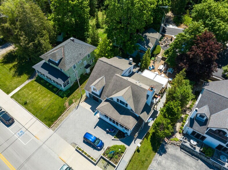 More Photos Of 4113 Main St, Fish Creek Storefront Retail Residential For Sale