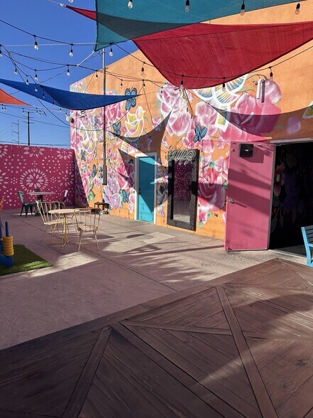 More Photos Of 13305 Inglewood Ave, Hawthorne Storefront For Sale