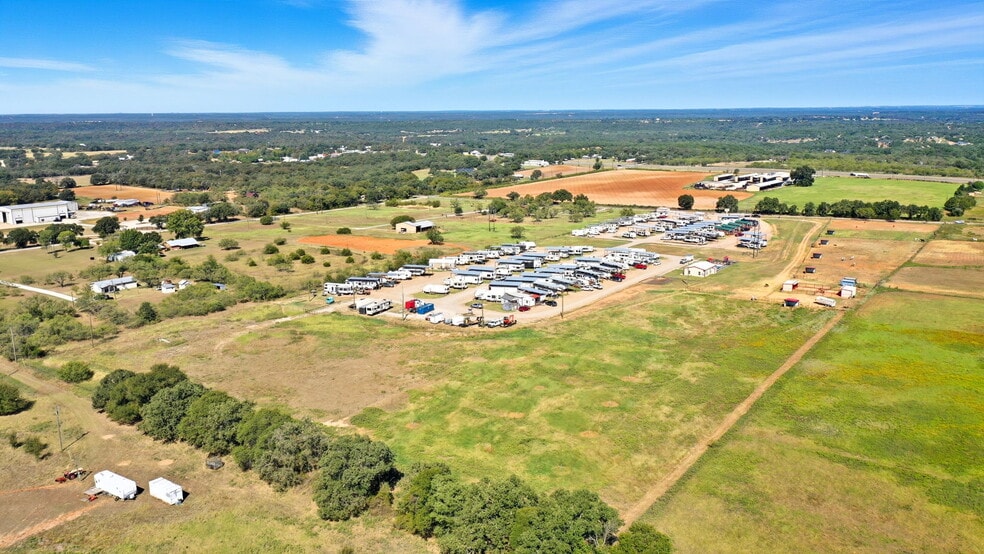 More Photos Of 351 My Ln, Millsap Trailer Camper Park For Sale